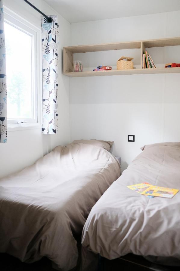Mobil Home Xxl 4 Chambres - Camping La Pointe De Roscoff Εξωτερικό φωτογραφία